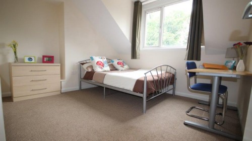 Bedroom 2 at 353A Ecclesall Road Sheffield